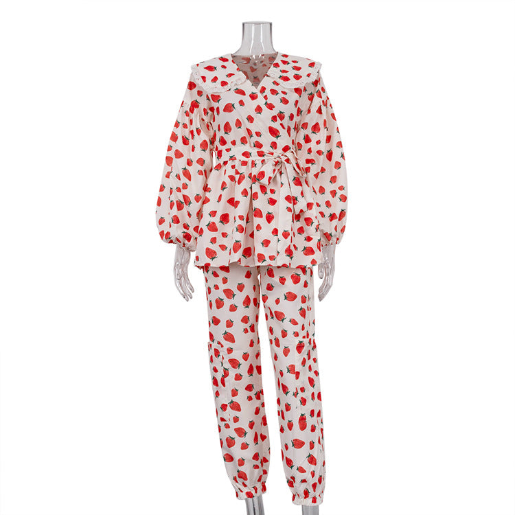 Women Strawberry Printed Peter Pan Collar Lace up Loose Top Ankle Banded Pants Spring Wear Suit