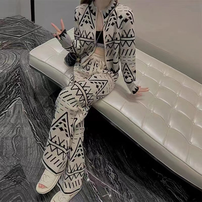 Autumn and Winter Fragrant Style Knitted Casual Sports suit Women's Fashionable Internet Celebrity Street Slimming Wide leg Pants Two piece Set