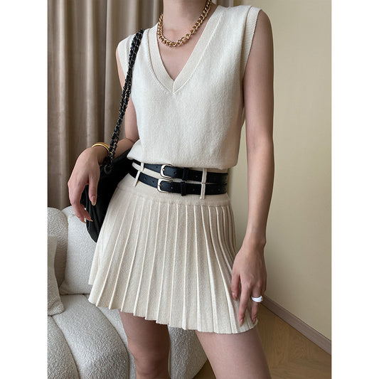 Fashionable Extra Early Autumn High Grade Knitted Vest Pleated Skirt Two Piece Suit