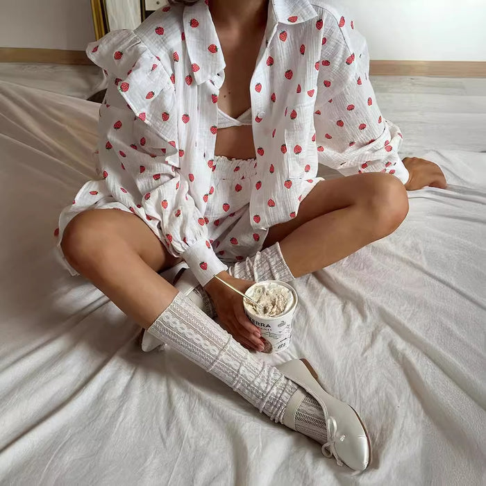 Cotton Yarn Printing Summer Ruffled Design Love Strawberry Printed Shirt Shorts Set