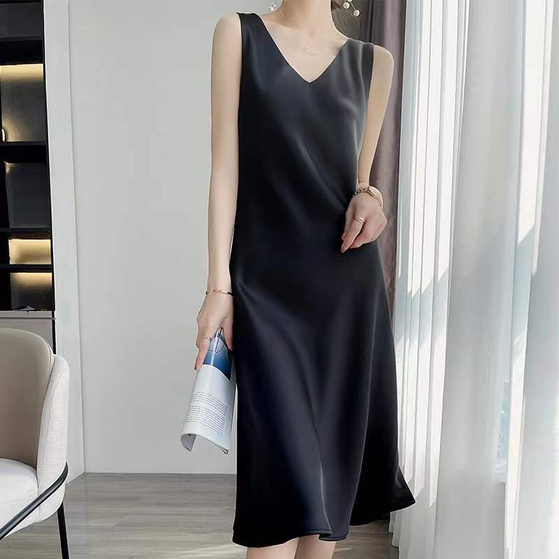 French V neck Dress Summer Korean Elegant Office Sexy Satin Light Luxury All Matching Slimming Midi Dress