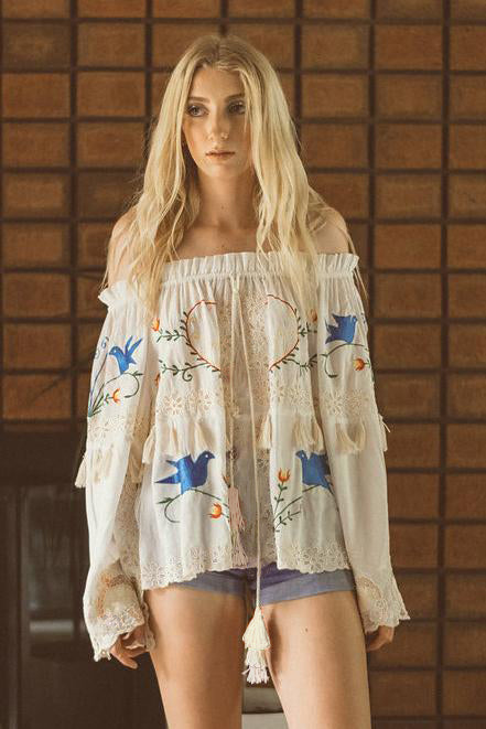 Women Spring and Summer Bohemian Holiday Flower Embroidered Hollow Fringe Decorative Top