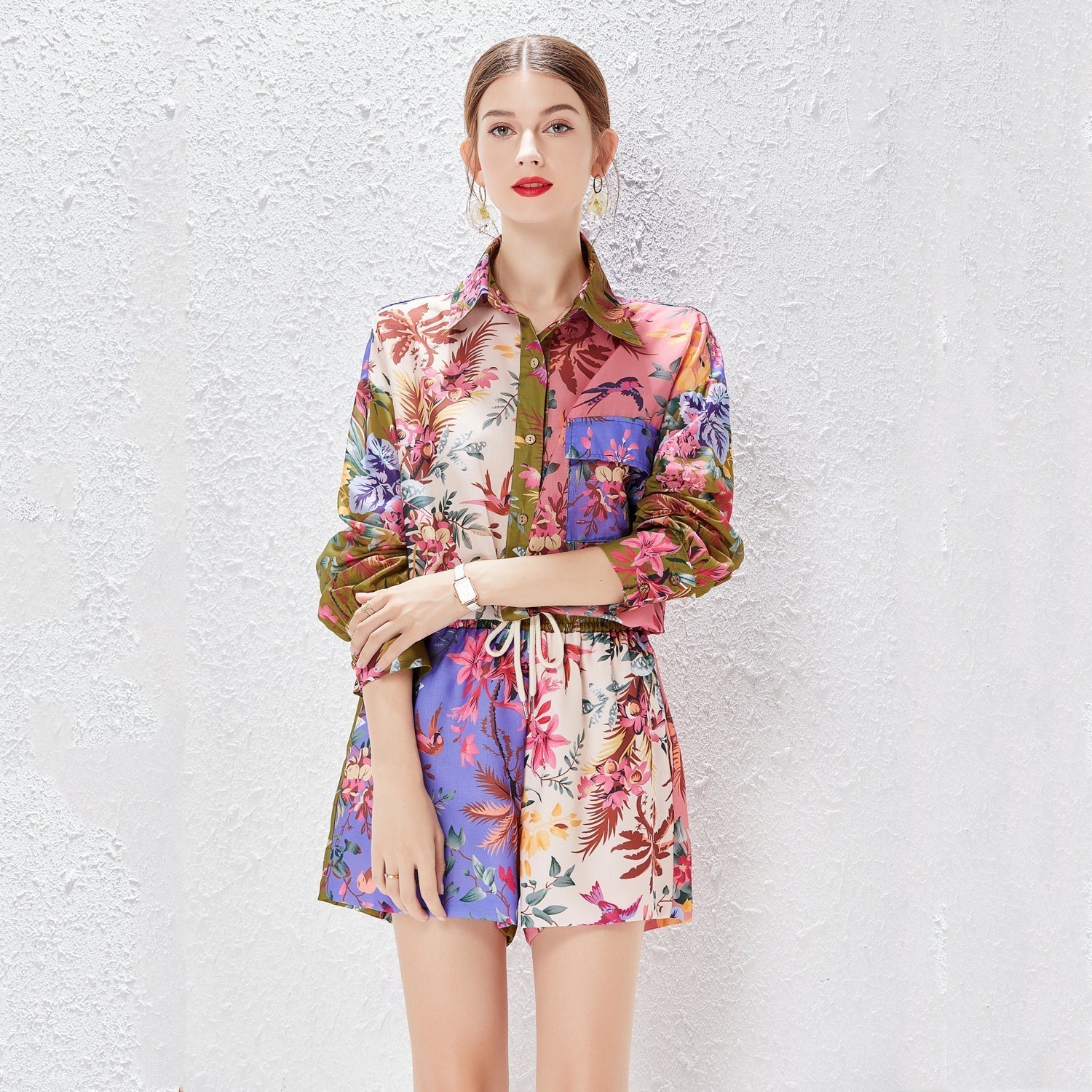 Women  Spring  Summer and Autumn New Two piece Single breasted Shirt Positioning Printed Loose Cotton and Linen Loose Waist Shorts Set