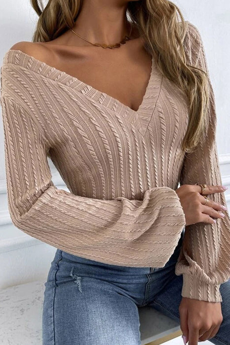 Sexy Long Sleeve Top Women Autumn Tight Low Necked Sexy Lantern Sleeve Sweater