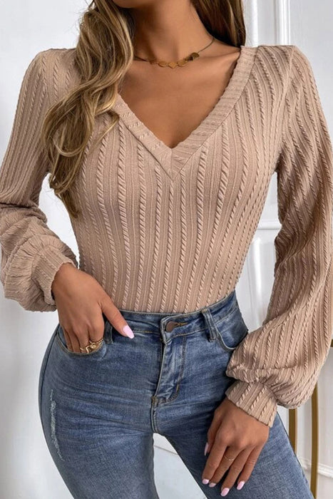 Sexy Long Sleeve Top Women Autumn Tight Low Necked Sexy Lantern Sleeve Sweater