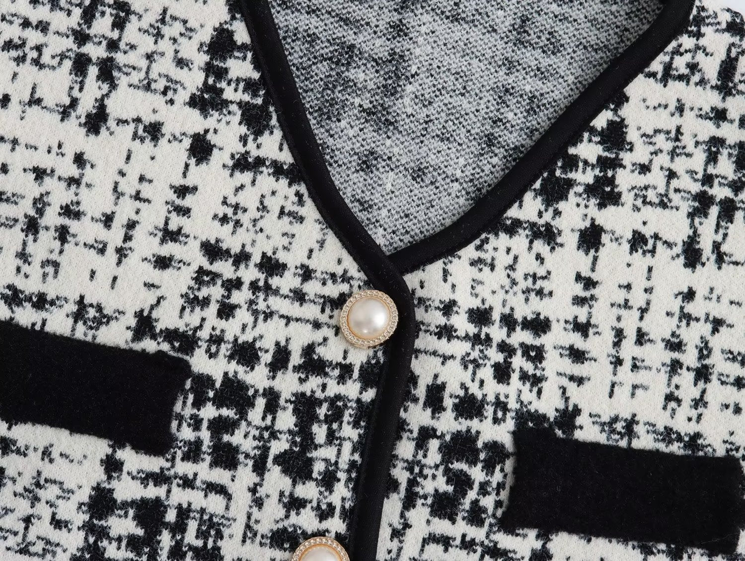 Women Clothing French Plaid Edging V neck Buttons Decoration Sleeveless Knit Vest Vest