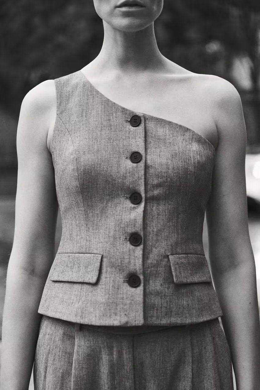 【MOQ-5 packs】 Autumn Single Breasted Asymmetric Slim Vest Women