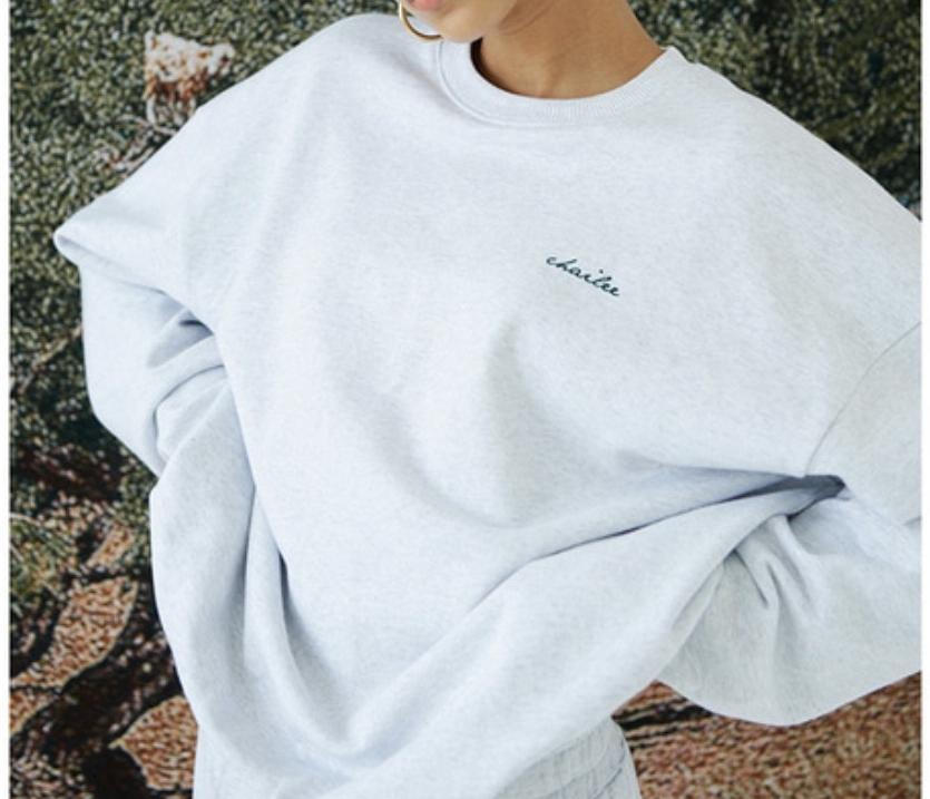 Autumn Embroidered Small Letter Graphic Loose Women Retro Harajuku round Neck Long Sleeve Sweater Women Sweatshirt